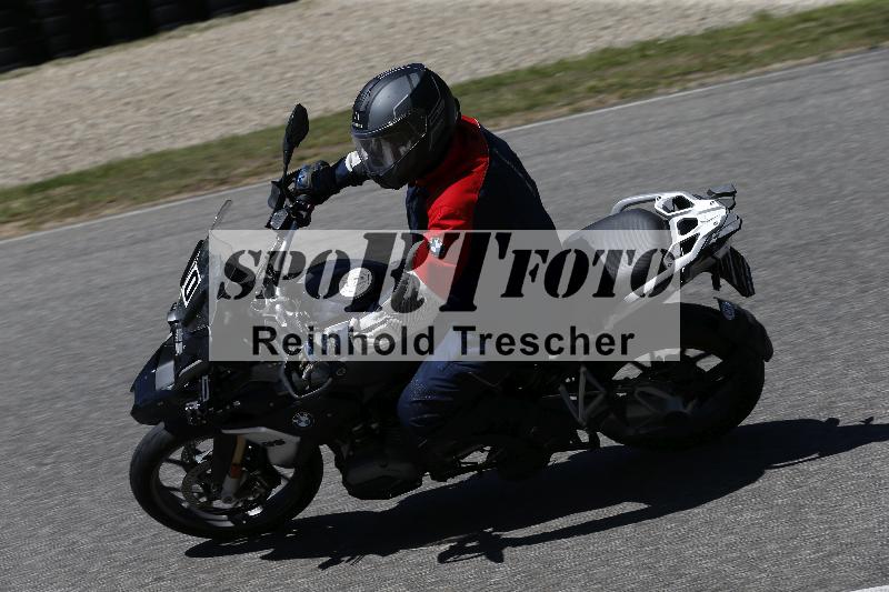 /15 22.05.2026  Plüss Moto Sport  Discover the Bike ADR /Gruppe gelb - Bike 2/70